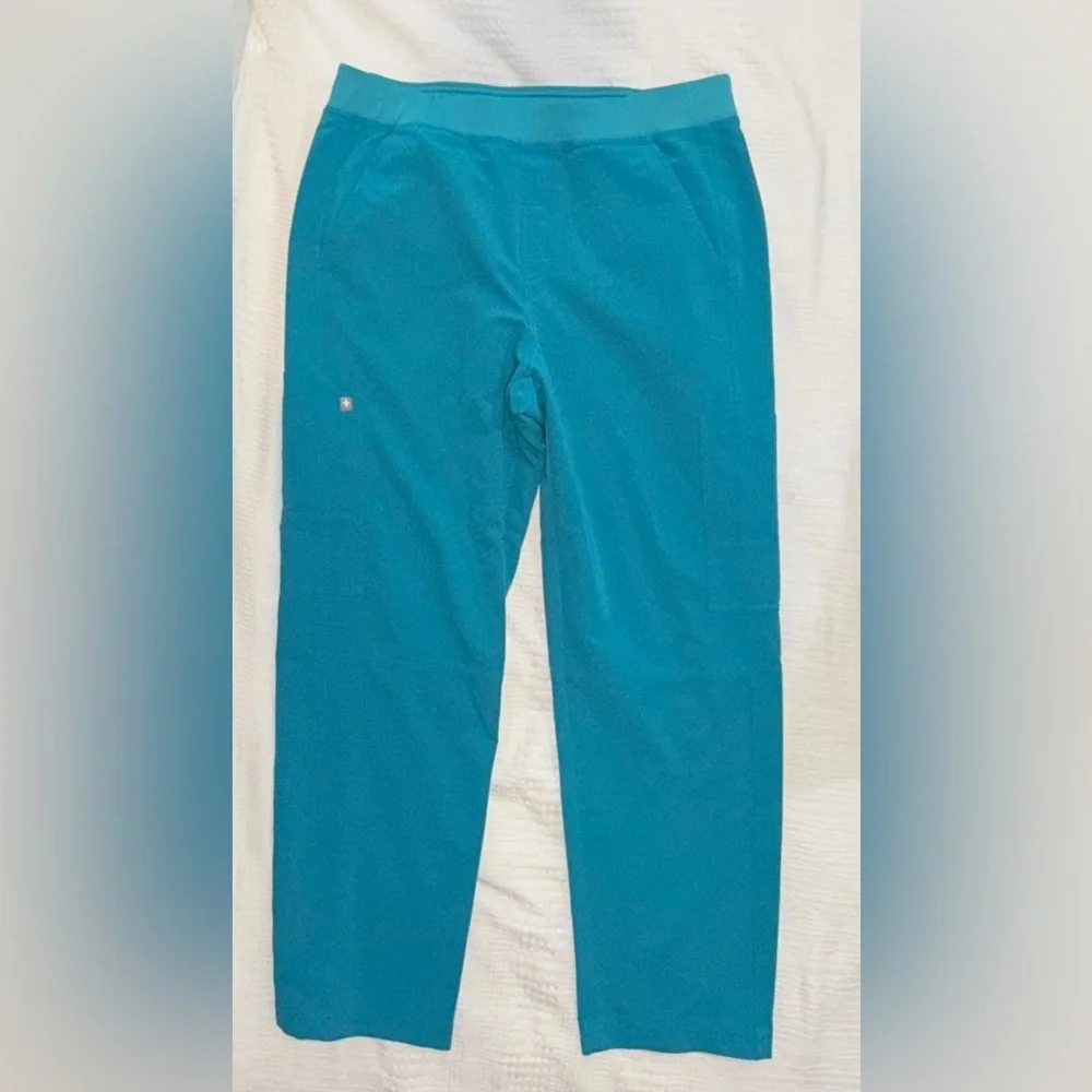 FIGS Men’s Axim Cargo 7 Pocket Pull On Caribbean Blue Scrub Pant Size M-S